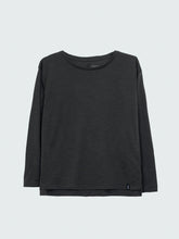 Merino Long Sleeve Baselayer in Raven Black - Seeker