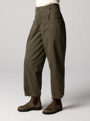 Organic Cotton Barrel Trouser in Olive - Croft