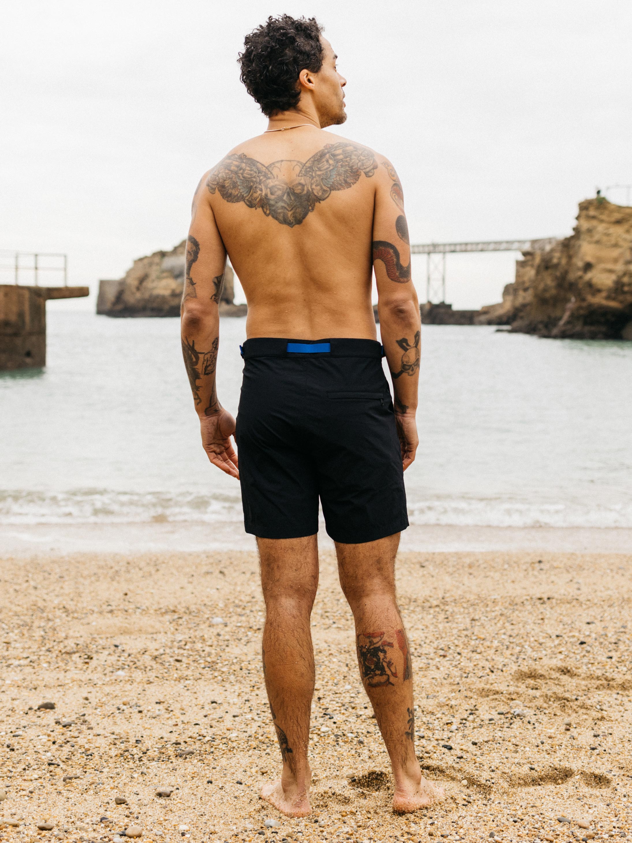 Hybrid Short in Navy - Walker