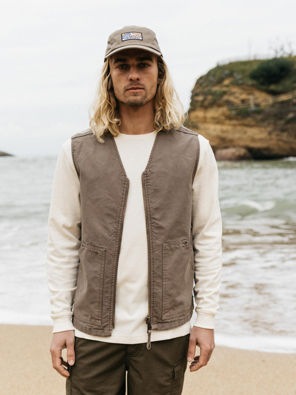 Organic Cotton Gilet in Brown - Basset