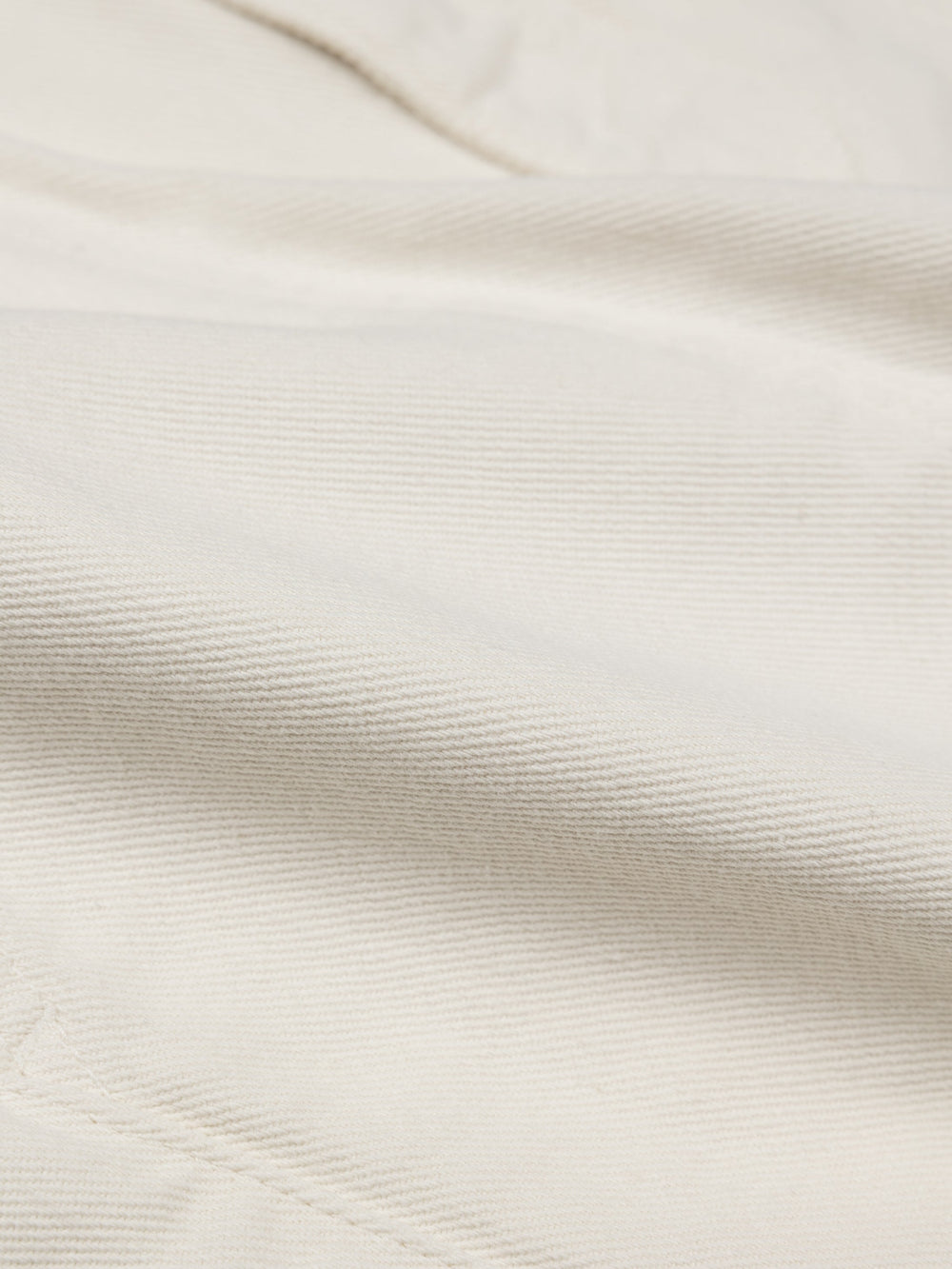 Yarrel Canvas Short in Ecru