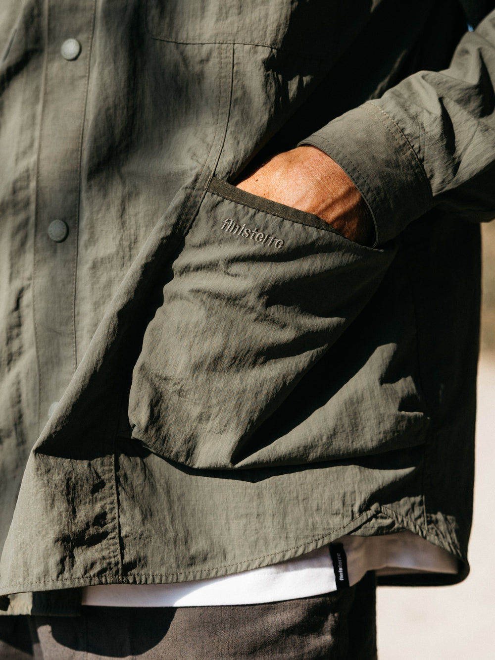 Recycled Long Sleeve Shirt in Olive - Wander