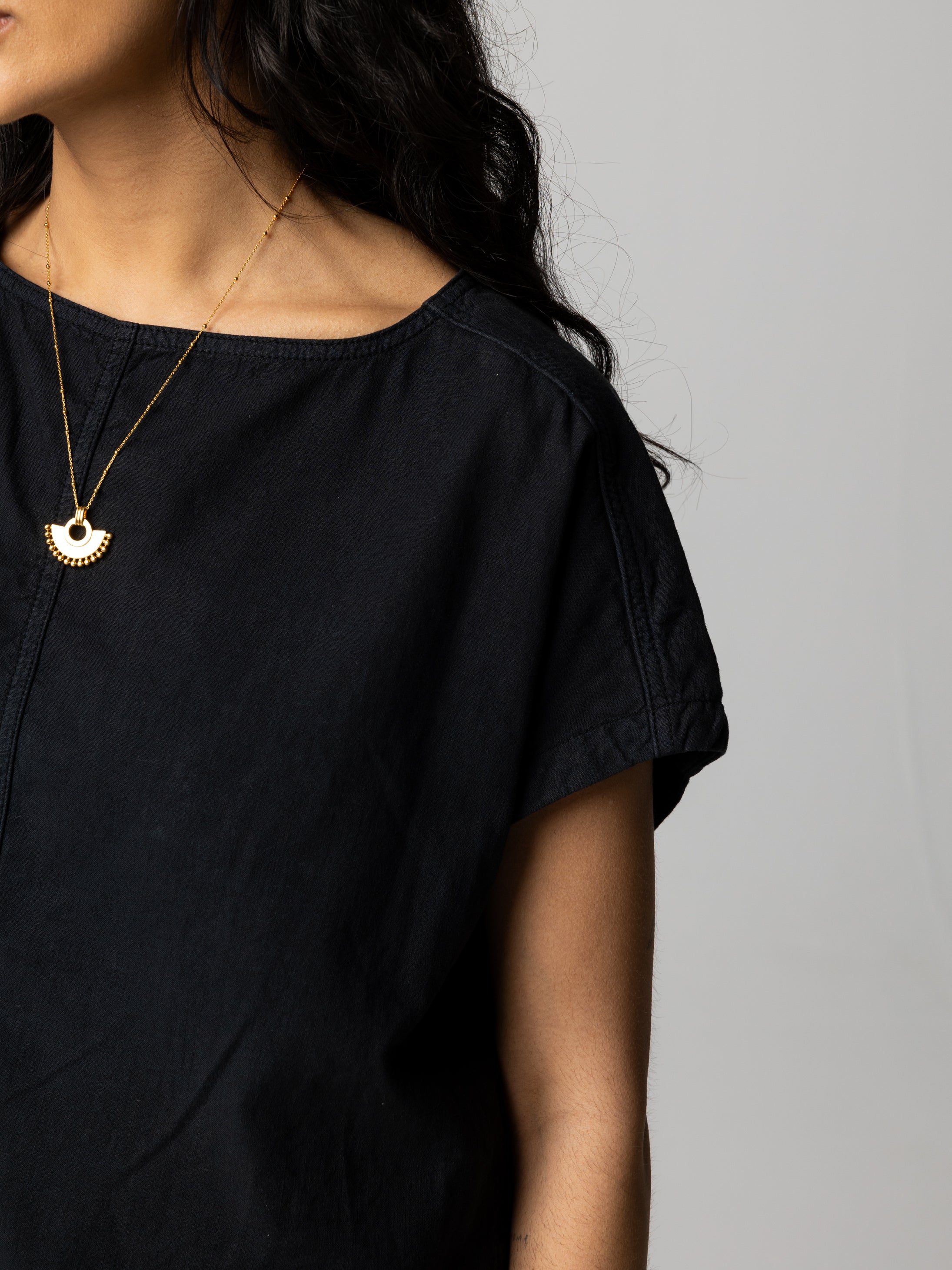 Hemp Top in Black - Morva