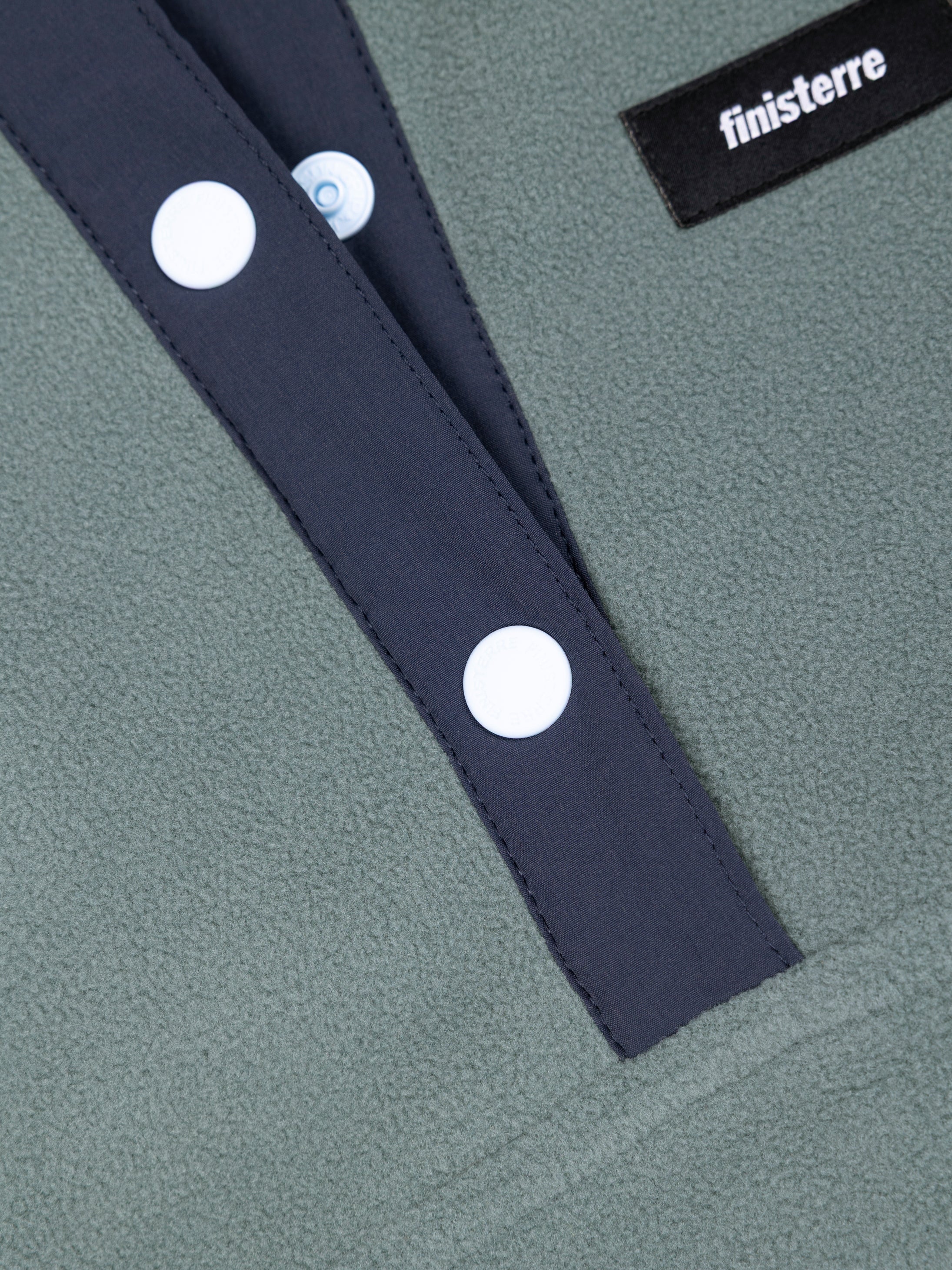 1/4 Snap Fleece in Oatmeal/Deep Blue - Axiom