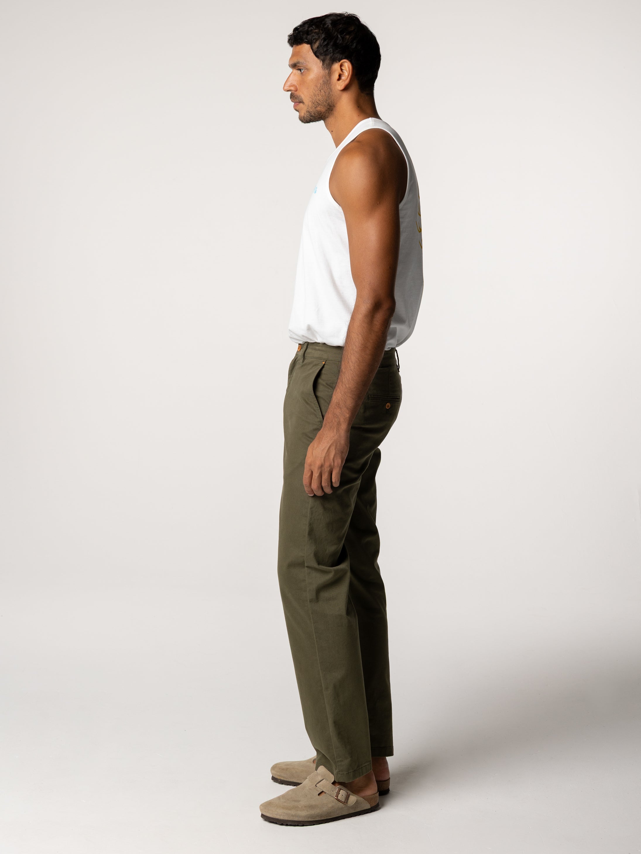 Rincon Slim Fit Chino in Olive