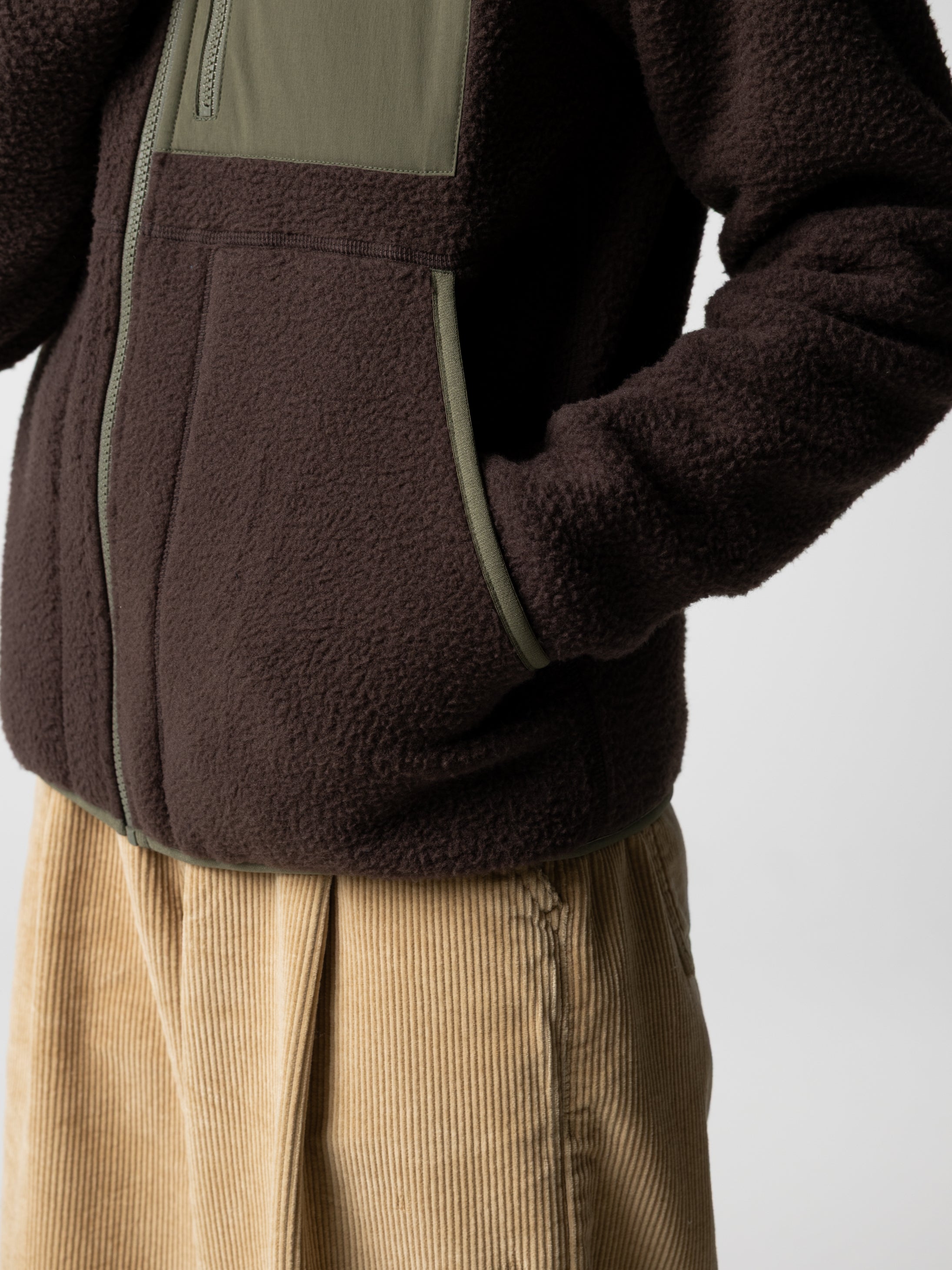 Recycled Fleece Jacket in Brown/Olive - Bolster