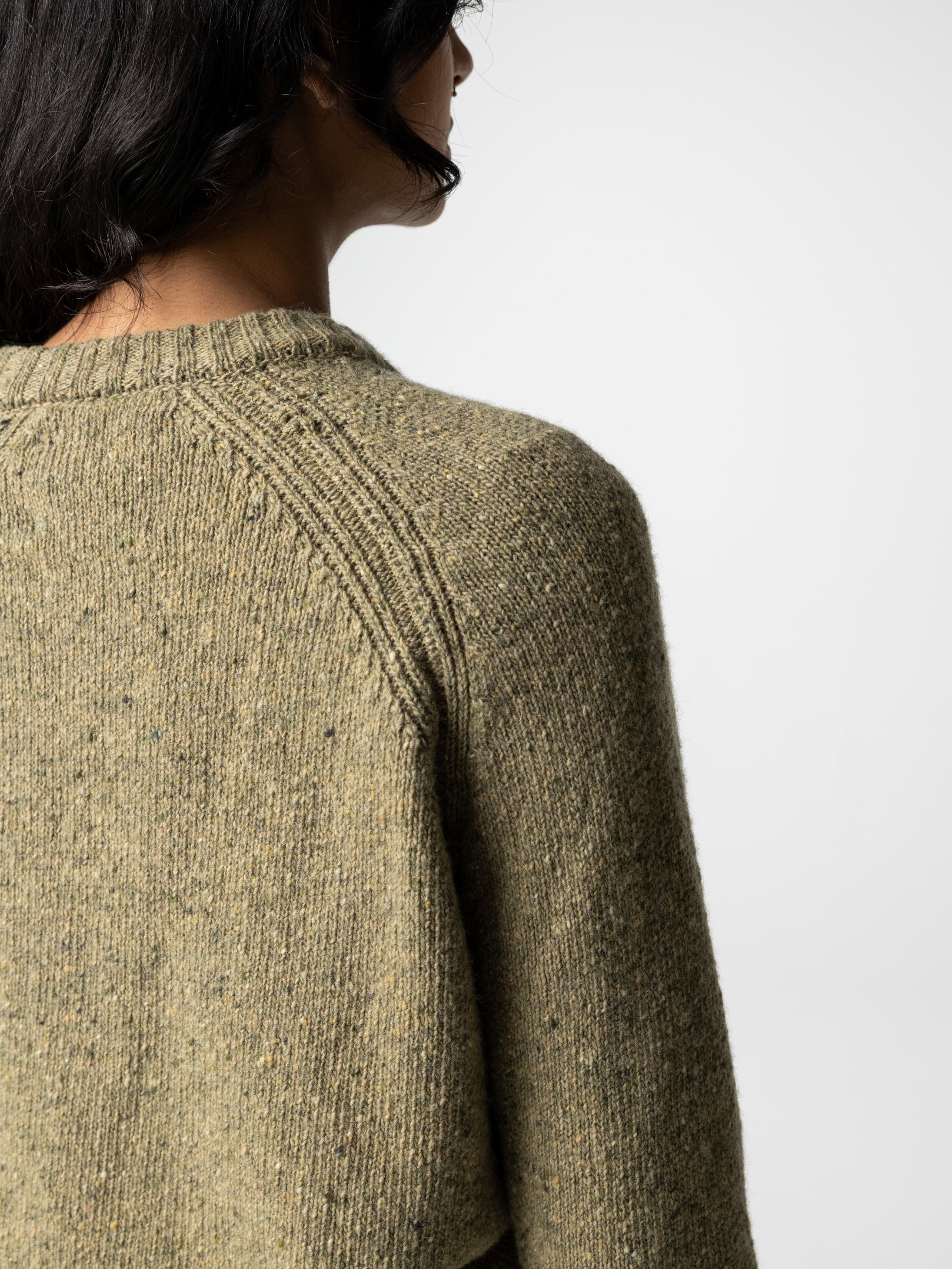 Merino Crew Knit Jumper in Seagrass - Farne