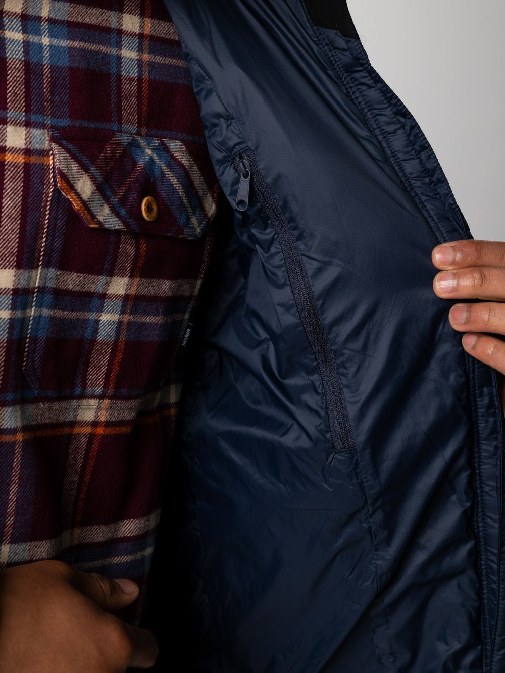 Recycled Hooded Jacket in Navy - Nimbus