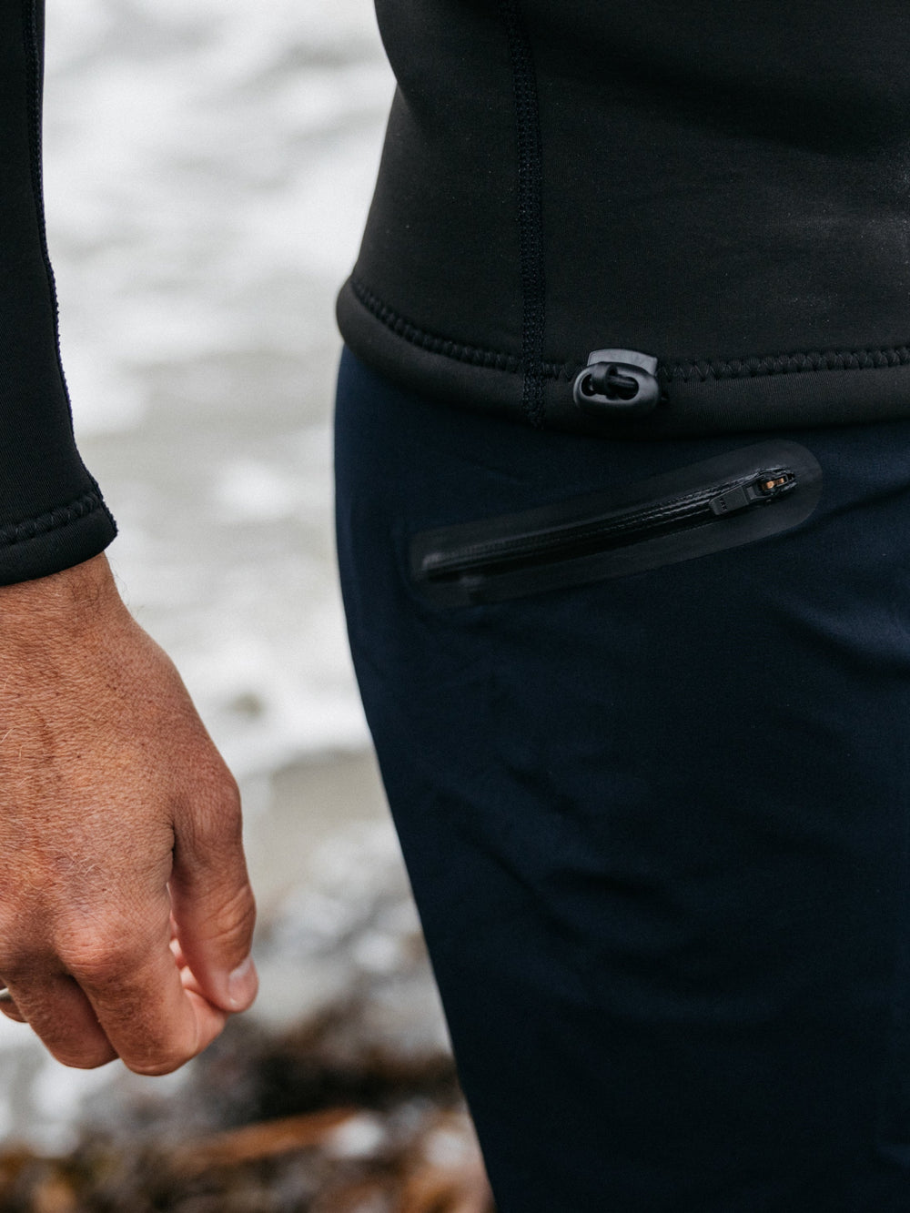 Nieuwland 2e Yulex Long Sleeve Top in Black