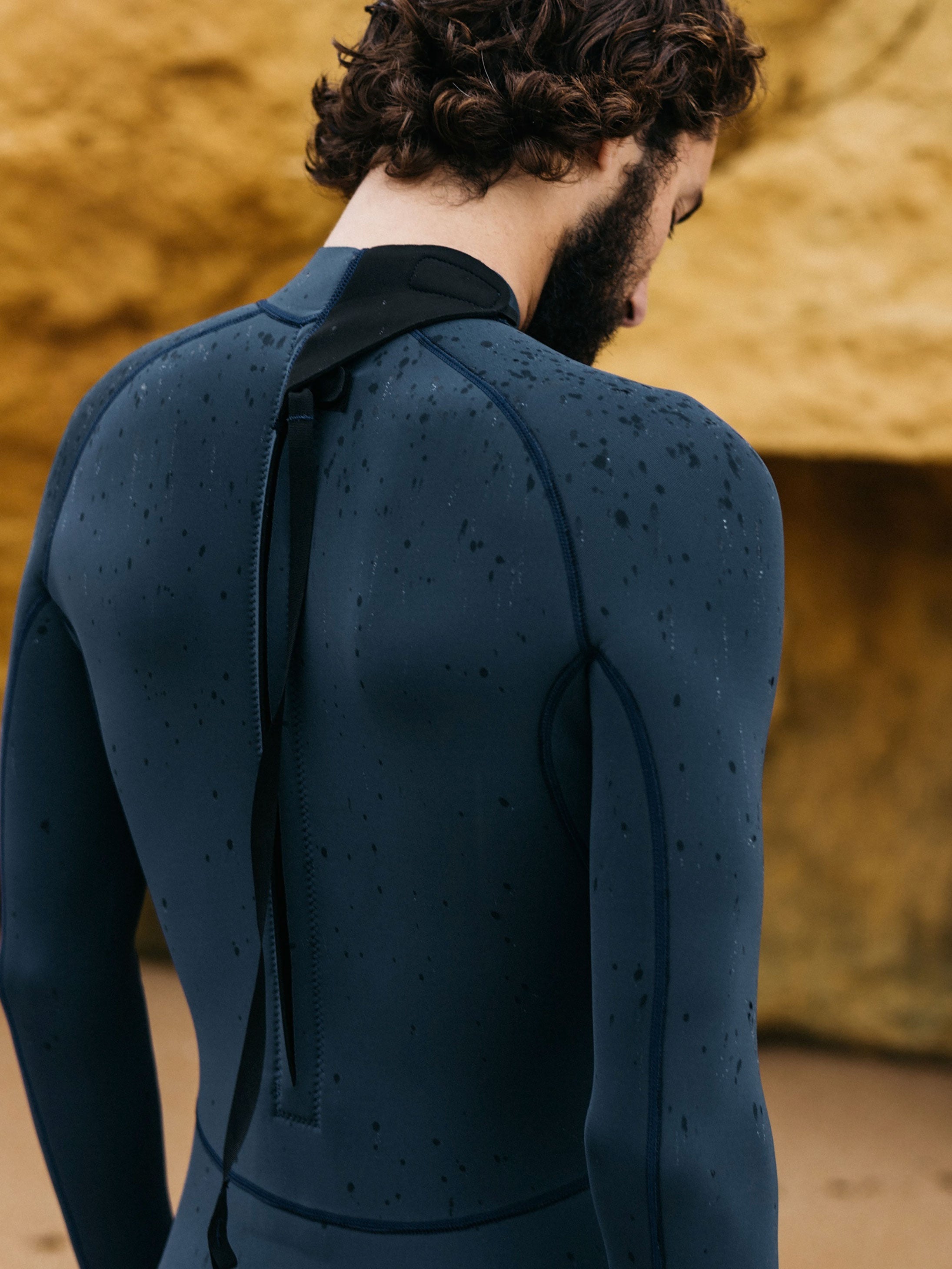 2e Yulex Long Sleeve Shorty Wetsuit in Dark Ozone