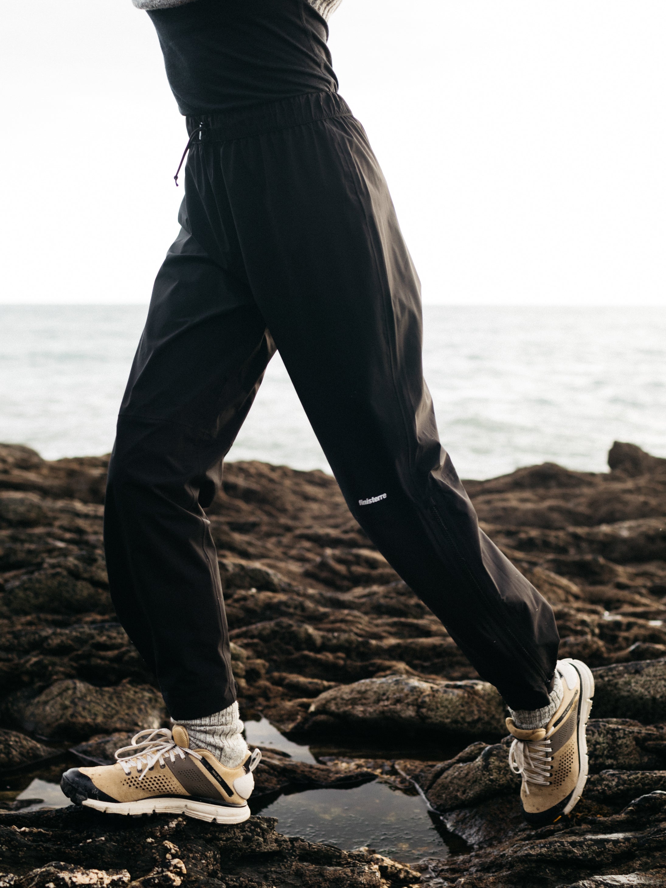 Rainbird Waterproof Trousers in Black