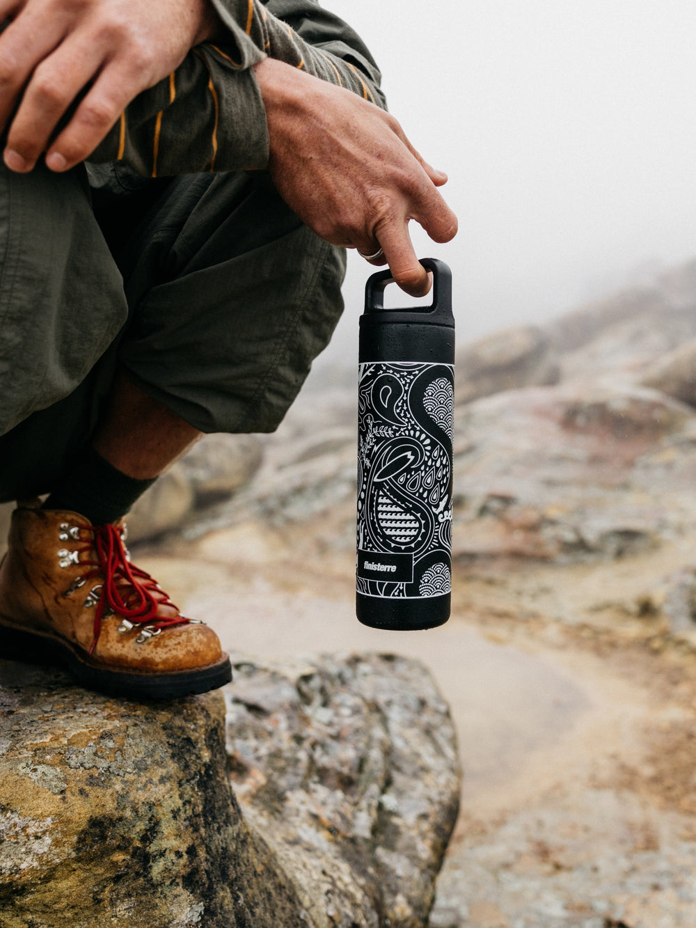 MiiR 20oz Wide Mouth Bottle in Black Paisley