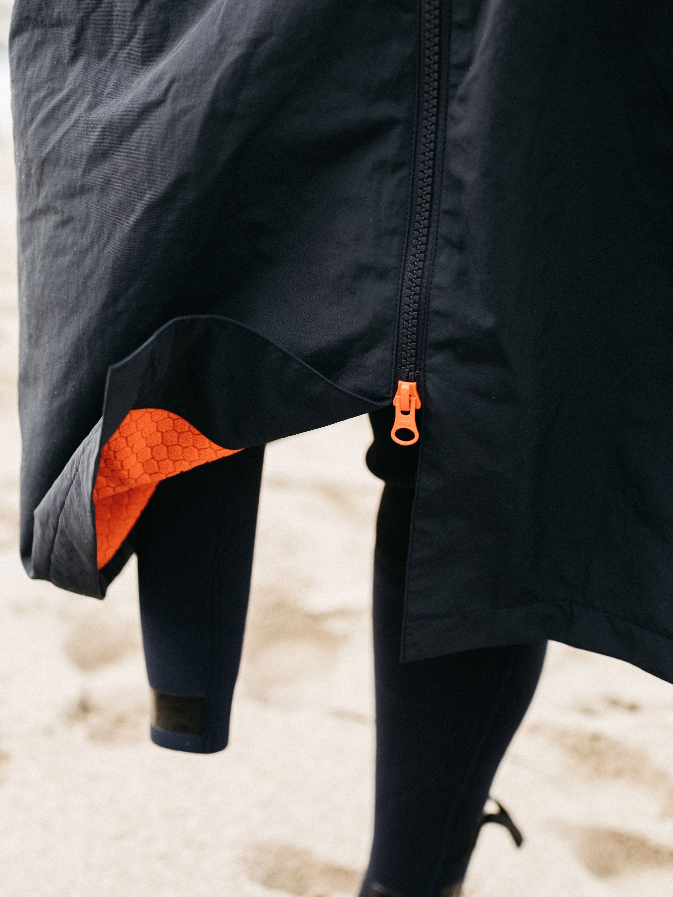 Tego Long Sleeve Robe in Navy/Flame