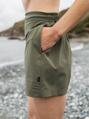 Recycled Hybrid Short in Olive - Walker