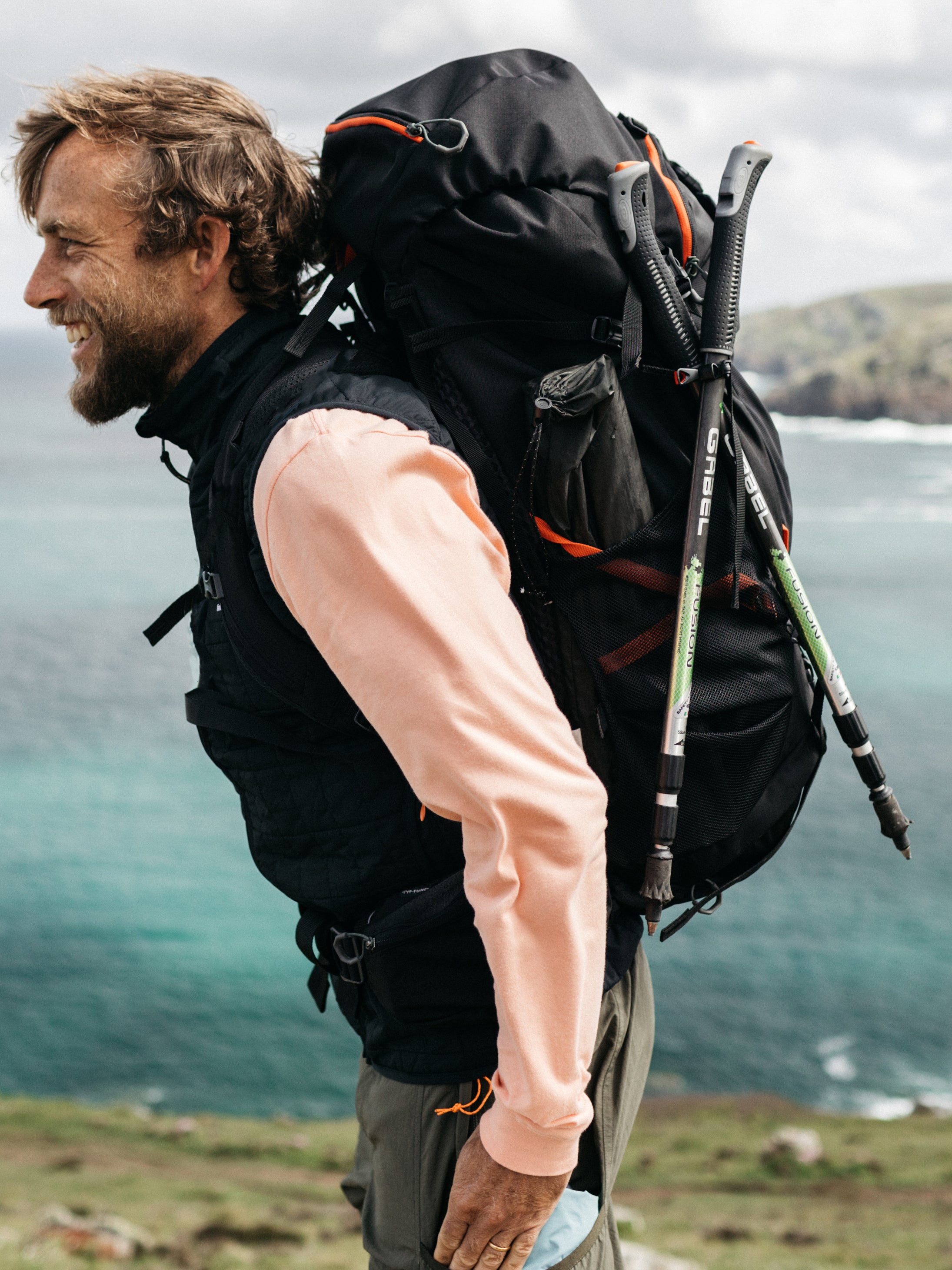 Finisterre + Gregory  Stout 55 Rucksack - Black