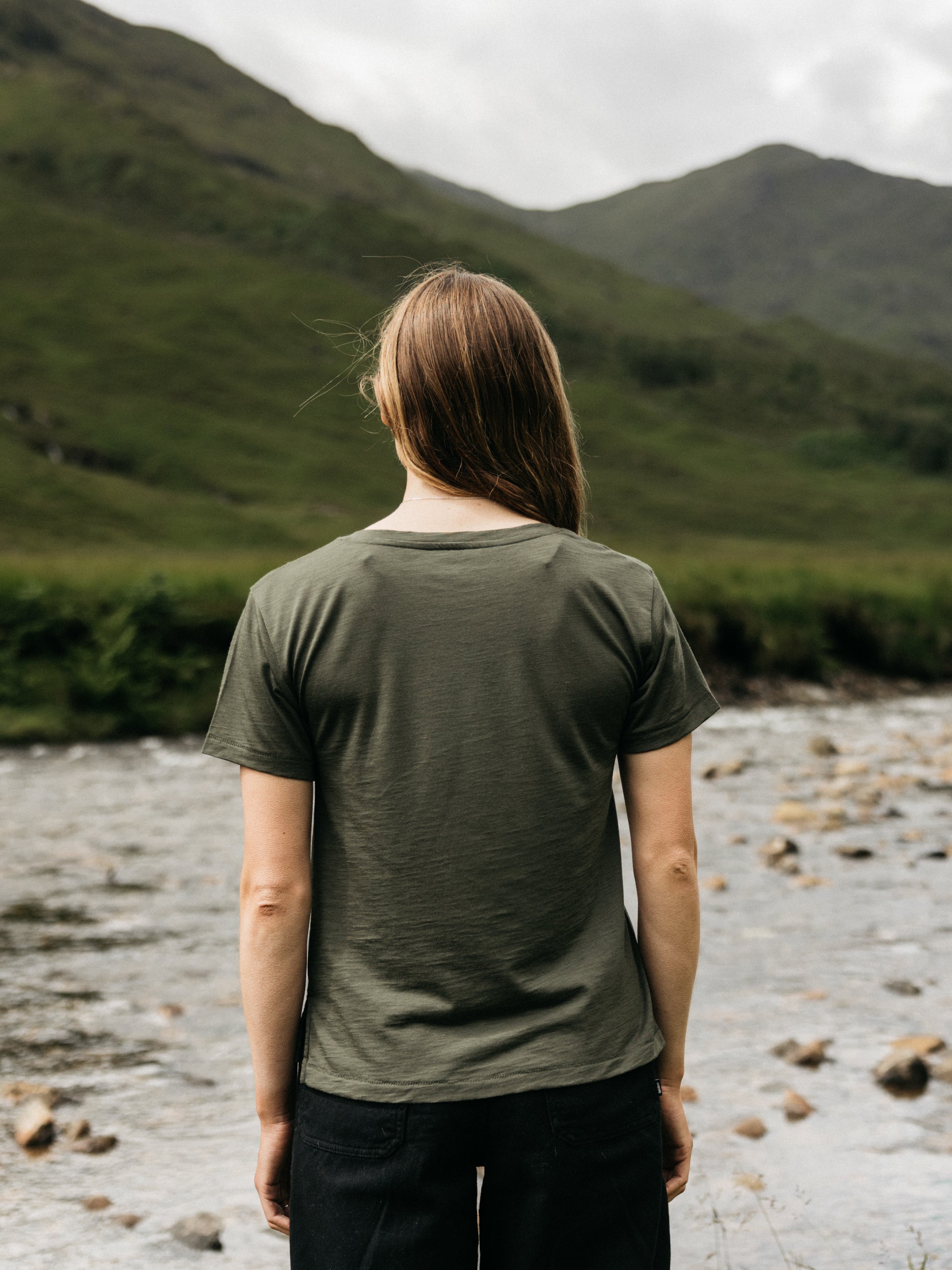 Merino T-Shirt Baselayer in Olive - Seeker