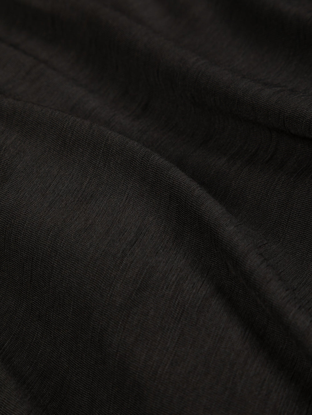 Merino Long Sleeve Baselayer in Raven Black - Seeker